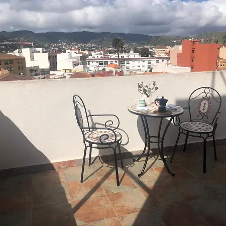 Apartamento Atico Con Terraza Y Vistas *