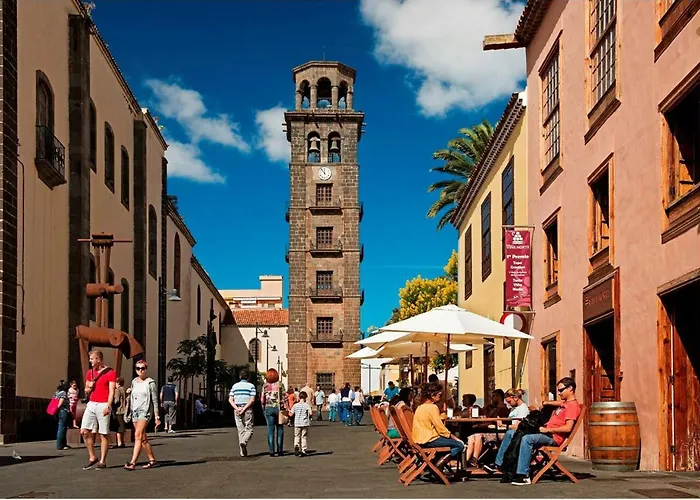 Atico Con Terraza Y Vistas